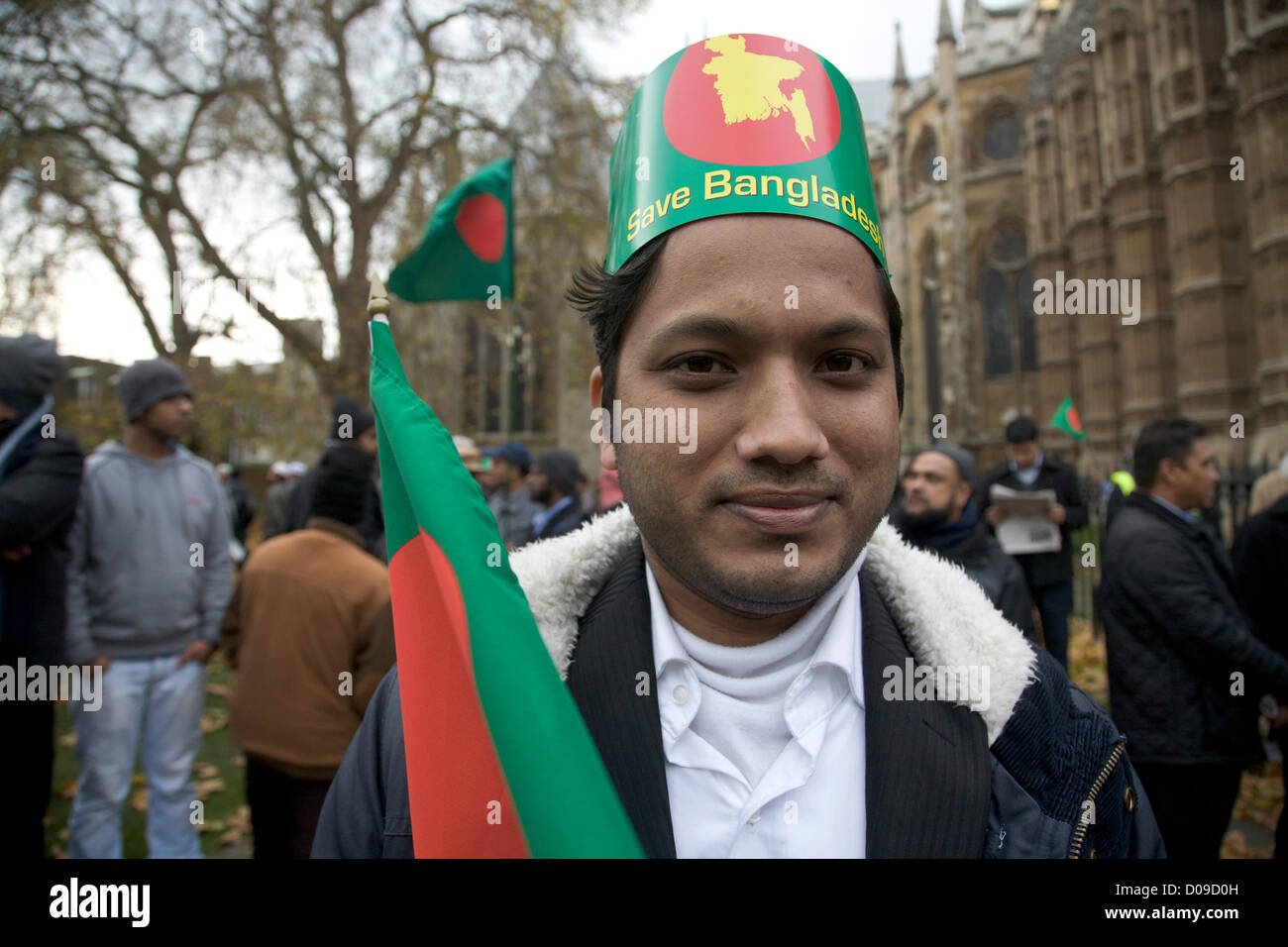 20 novembre 2012. London UK. Un manifestant du Bangladesh devant les Chambres du Parlement à Westminster, contre l'emprisonnement des chefs des partis d'opposition par le Gouvernement du Bangladesh Banque D'Images