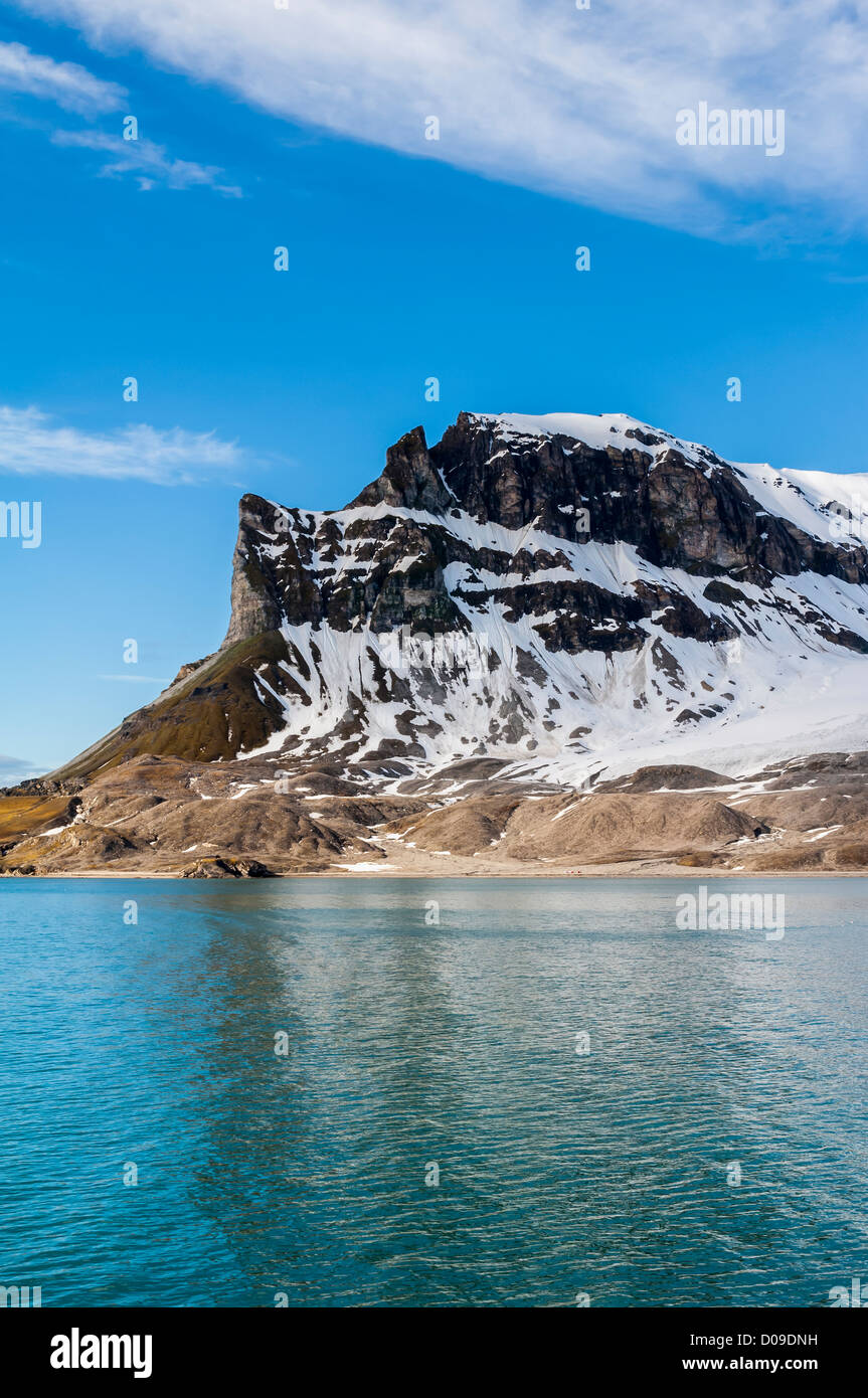 Alkehornet, côte ouest du Spitzberg, archipel du Svalbard, Norvège Banque D'Images
