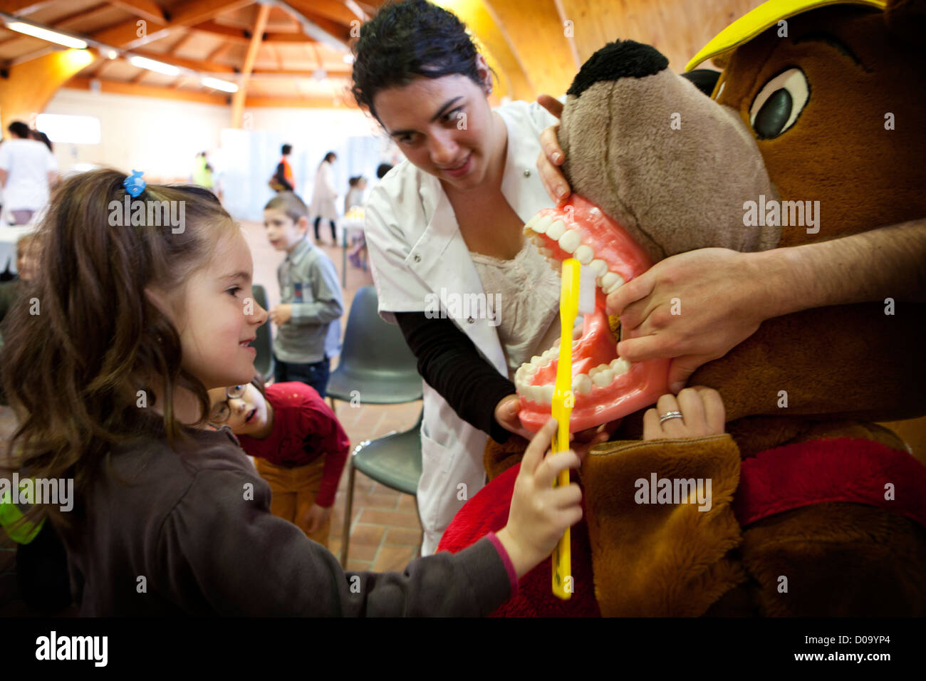 TEDDY BEAR HOSPITAL Banque D'Images