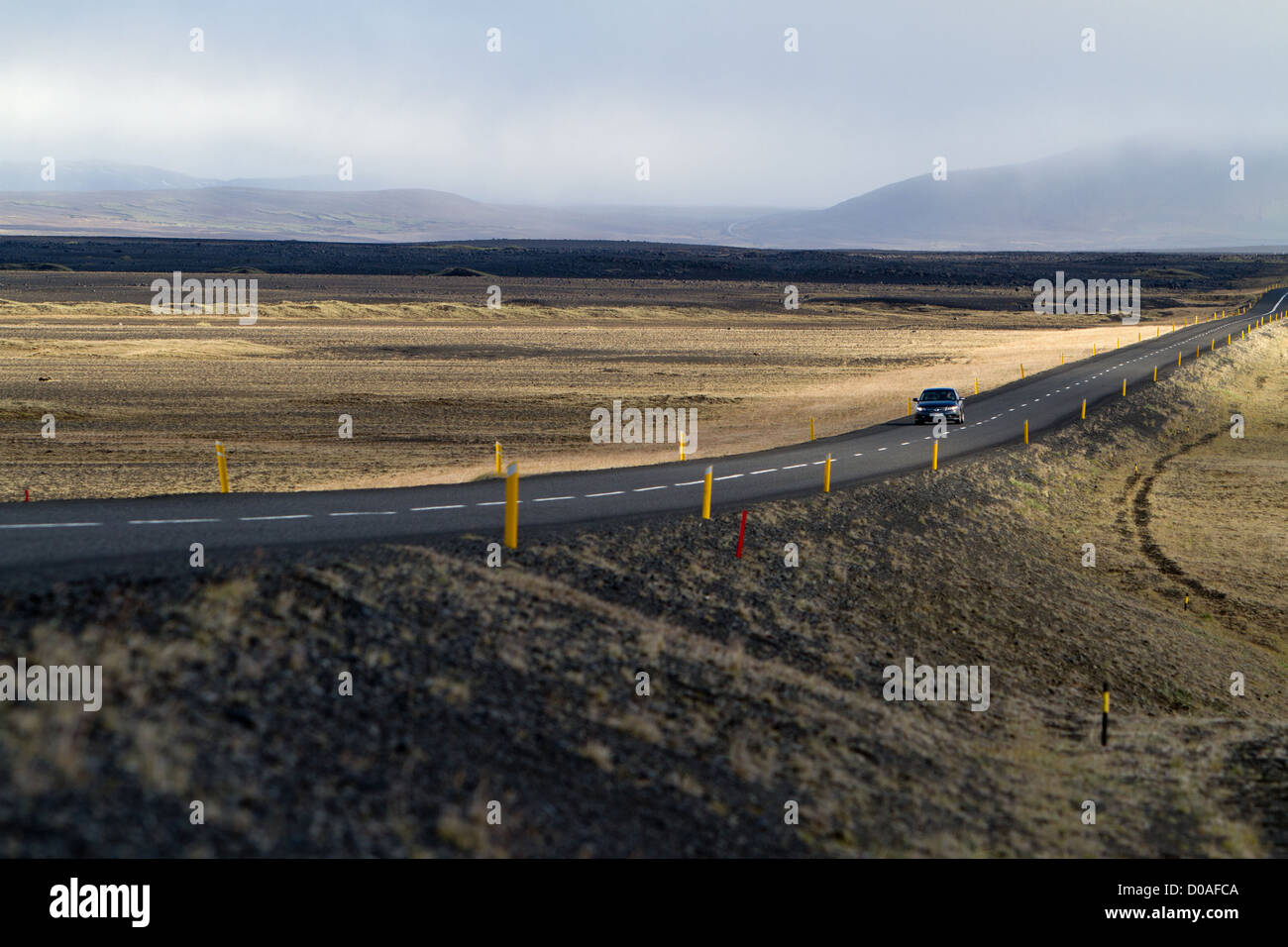 Vue SUR LA ROUTE MENANT DE MYVATN À GRIMSSTADIR LE NORD DE L'ISLANDE ET L'EUROPE Banque D'Images