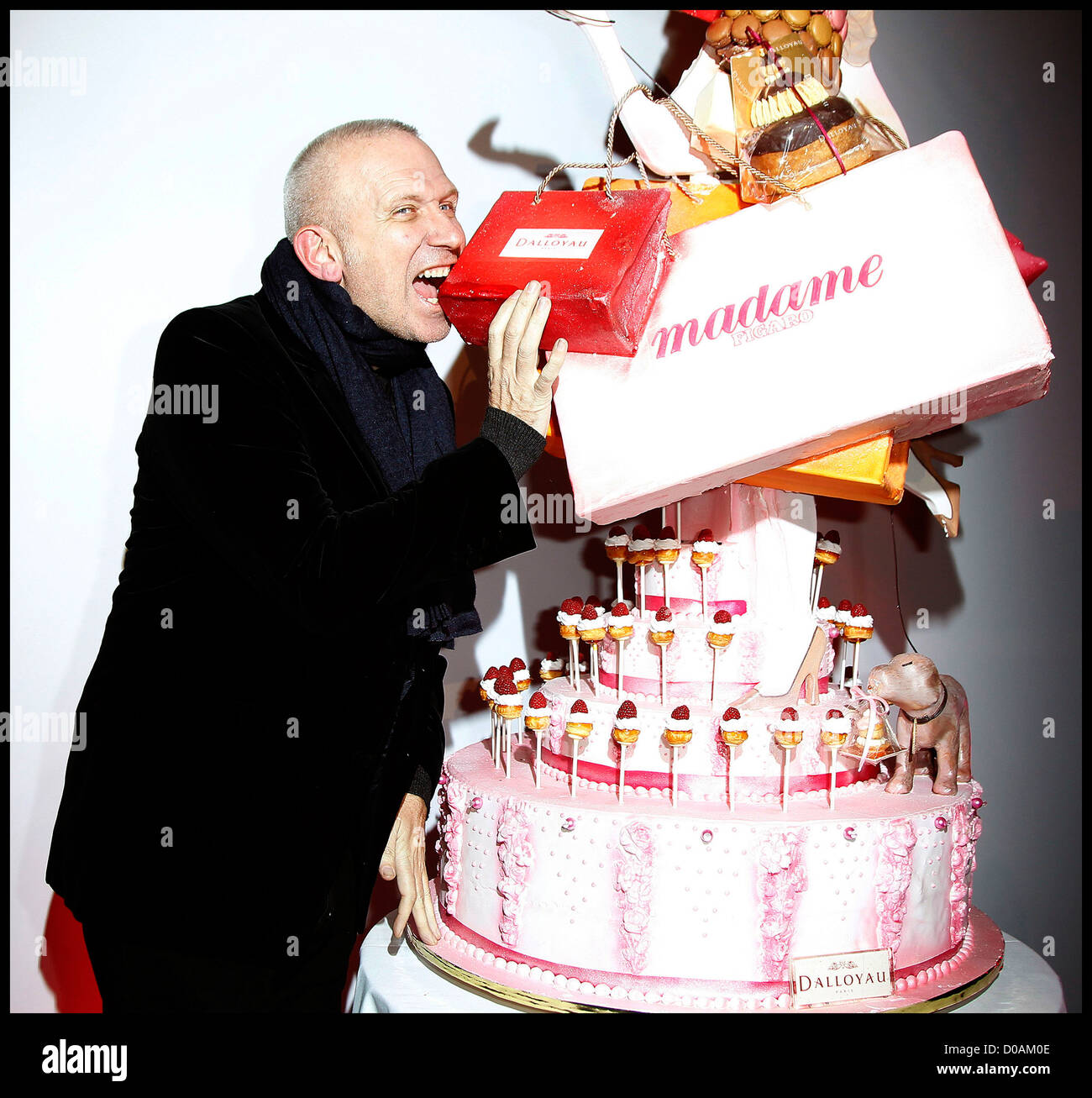 Jean-Paul Gaultier e anniversaire de 'Madame Figaro magazine' qui a eu lieu  à la salle Wagram Paris France Photo Stock - Alamy