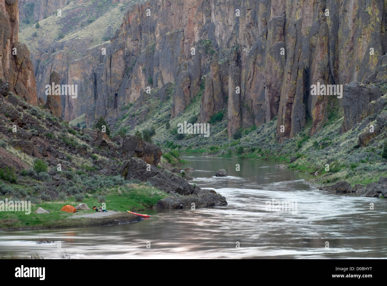 River camp le long de la fourche de l'Owyhee River dans l'Idaho. Banque D'Images