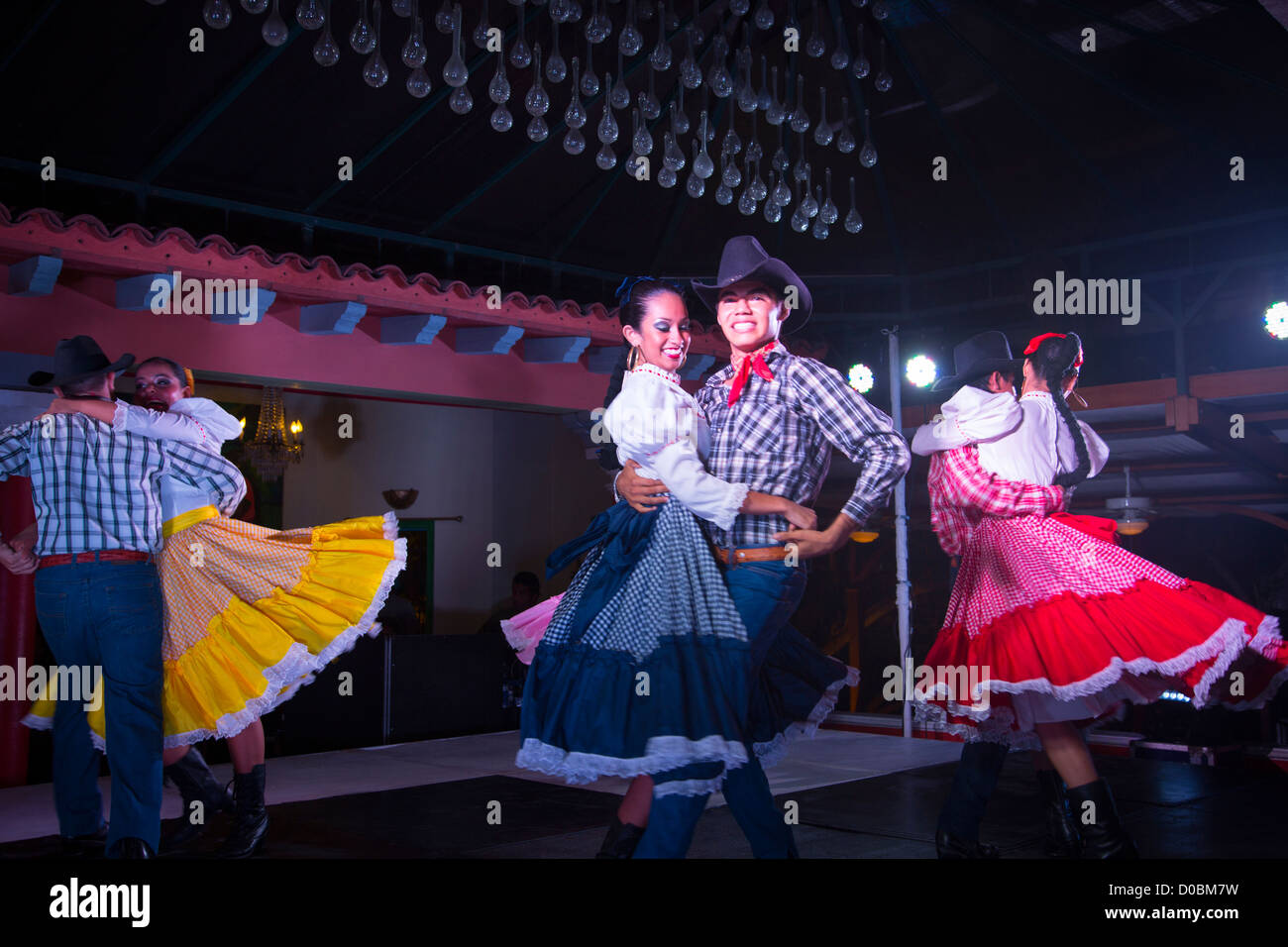 Folk traditionnel mexicain, danse, Puerto Vallarta, Jalisco, Mexique Banque D'Images