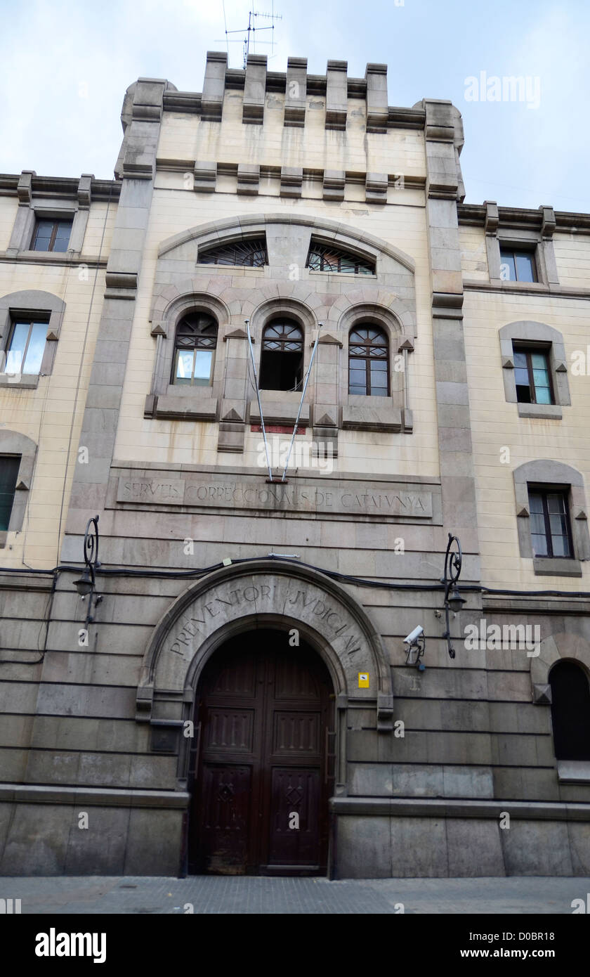Dans la prison Modelo de Barcelone. Un vieux bâtiment dans un trimestre du bureau. Banque D'Images