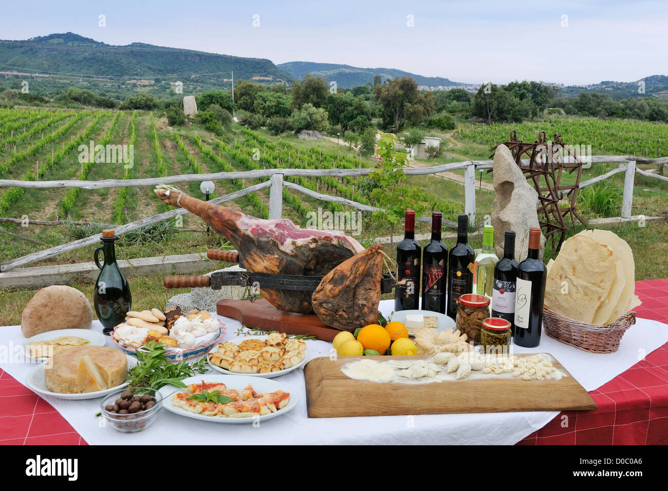 La Sardaigne. L'Italie. Sélection de produits alimentaires typiques de Sardaigne, région de l'Ogliastra. Banque D'Images