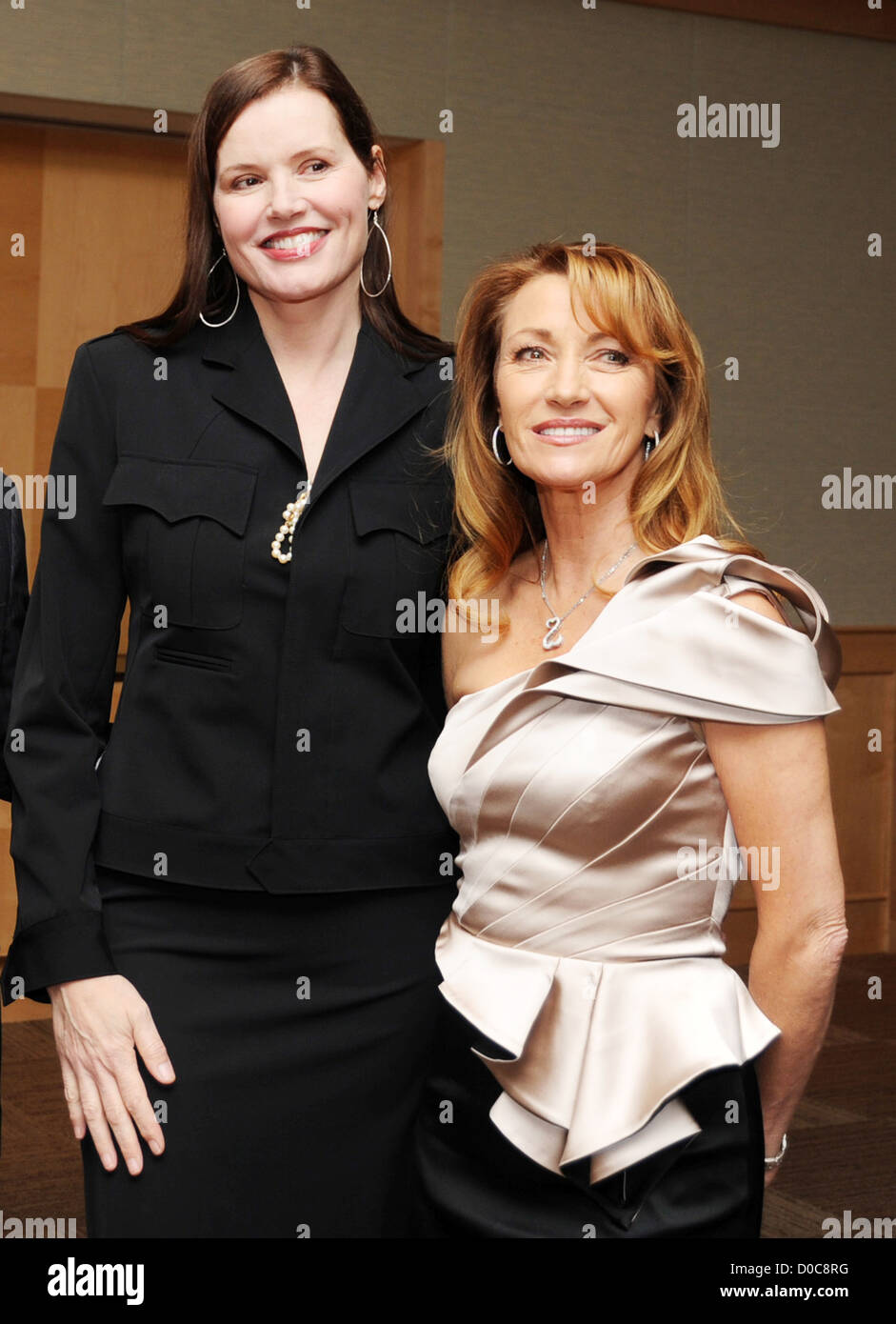 Geena Davis et Jane Seymour Vision 2020 célébrer la Constitution de la Conférence des femmes à l'Université Drexel, Philadelphie Banque D'Images