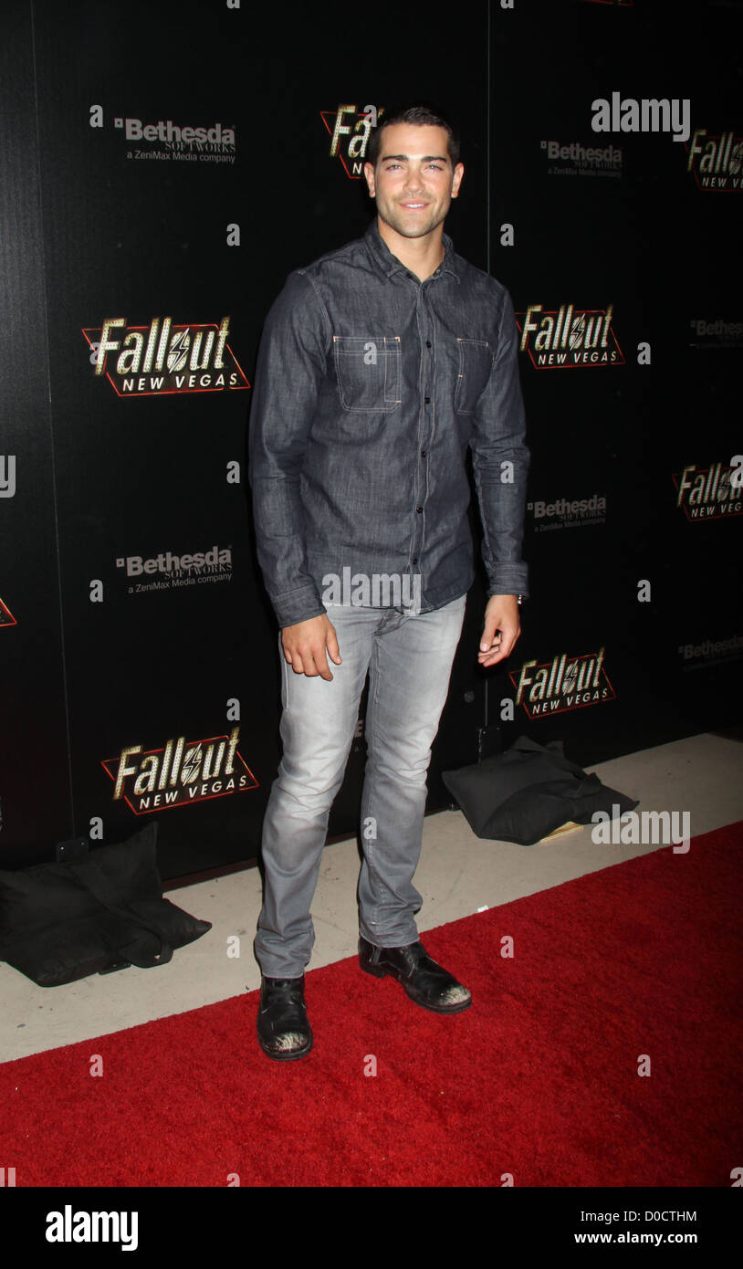 Jesse Metcalfe Célébrités de Hollywood assister au lancement de Fallout New Vegas à la pluie de nuit à l'hôtel Palms Casino Las Banque D'Images