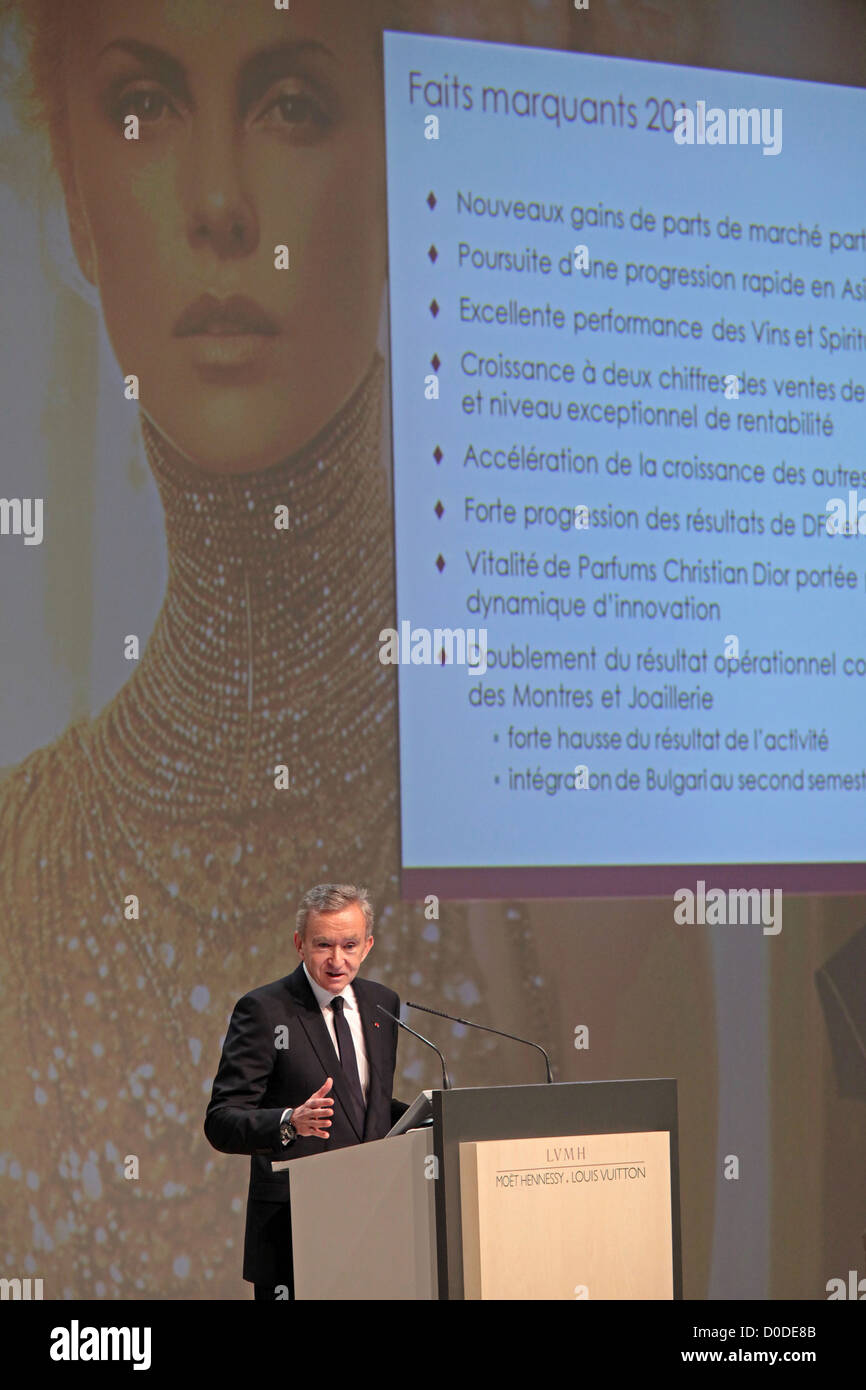 photo de BERNARD ARNAULT, PDG DU GROUPE LVMH, LOUIS VUITTON MOET HENNESSY,  ASSEMBLEE GENERALE DES ACTIONNAIRES