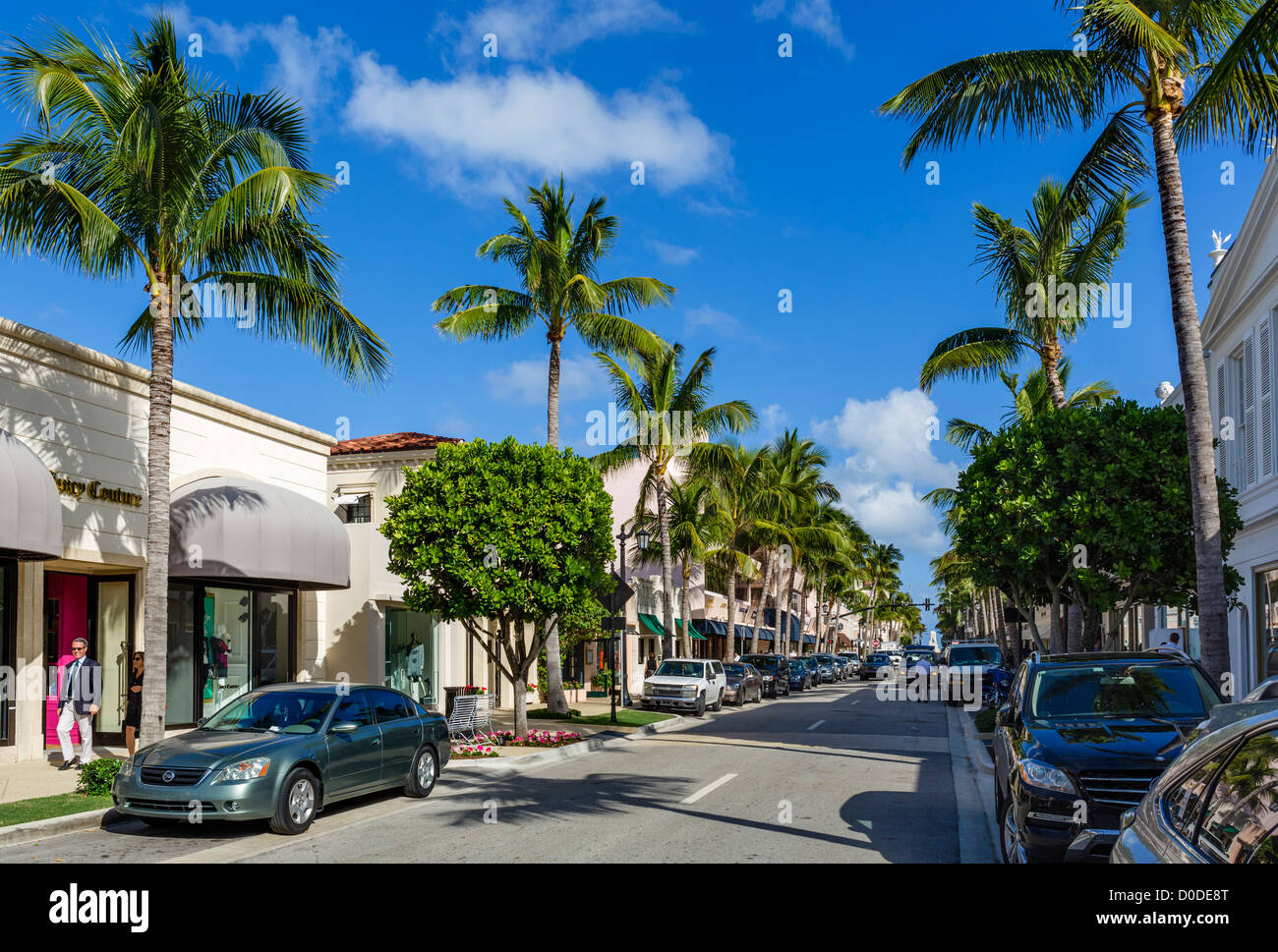 Magasins sur Worth Avenue au centre de Palm Beach, Treasure Coast, Florida, USA Banque D'Images