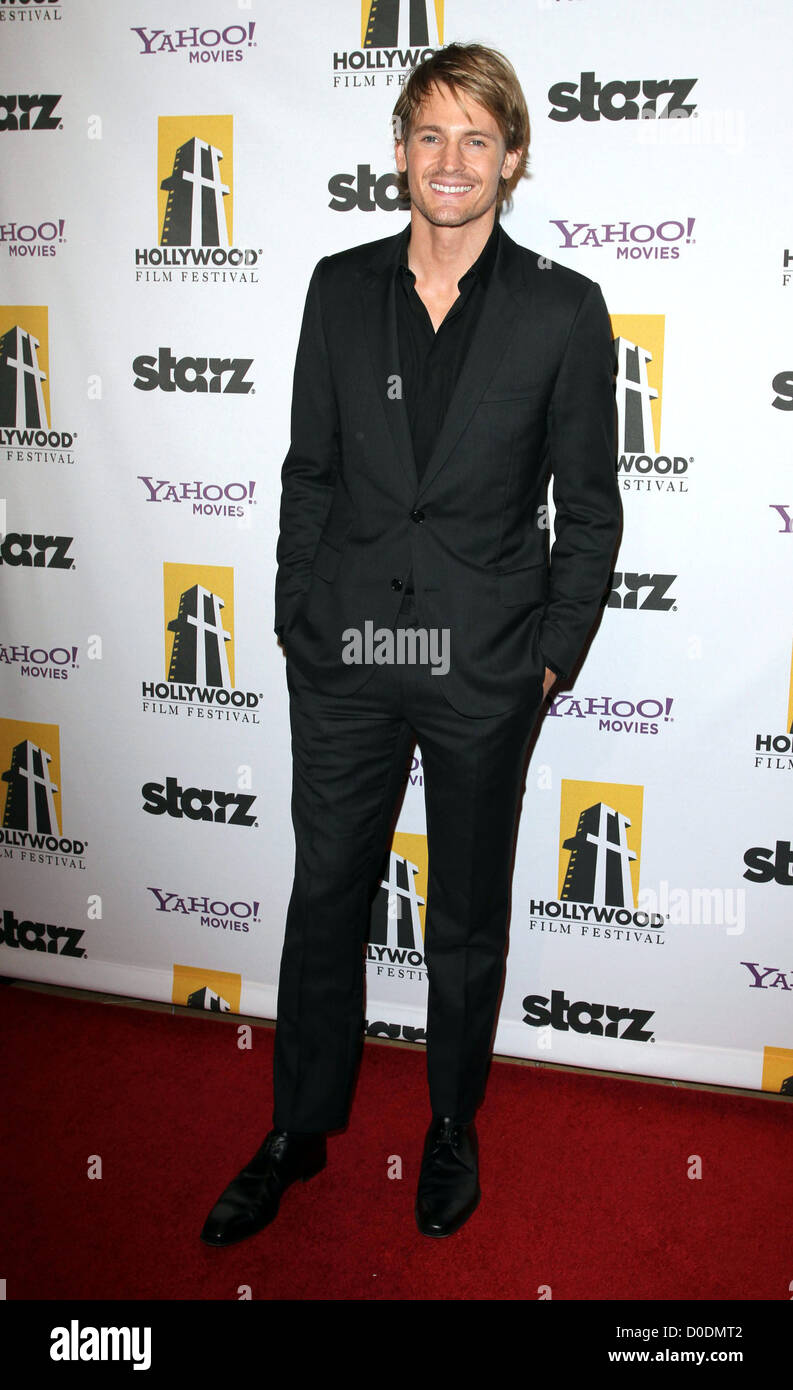 Josh Pence 14th Annual Hollywood Awards Gala présenté par Starz tenue à l'hôtel Beverly Hilton à Beverly Hills, Californie - Banque D'Images