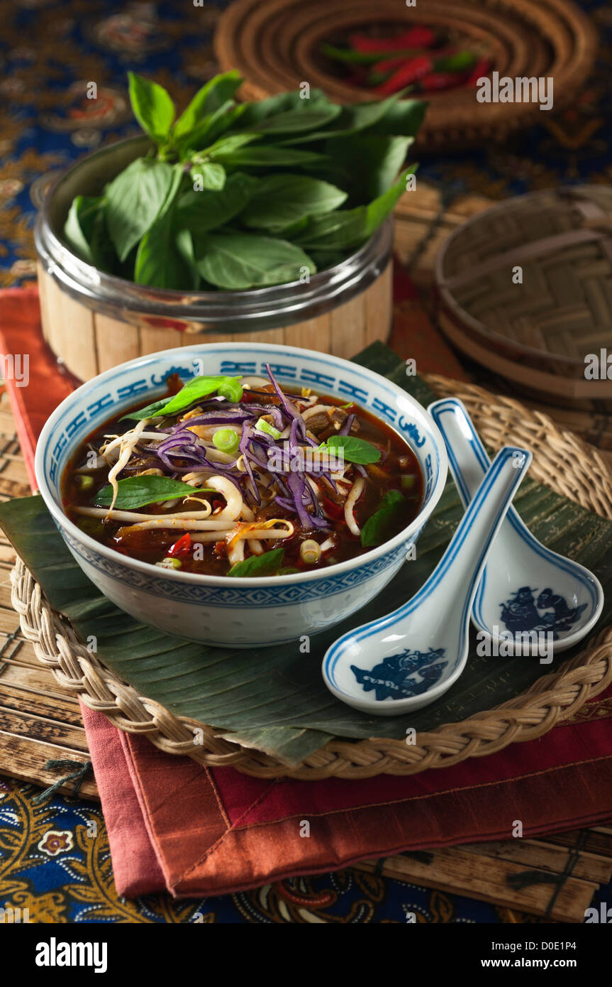 Bún Bò Huê soupe vietnamienne Banque D'Images