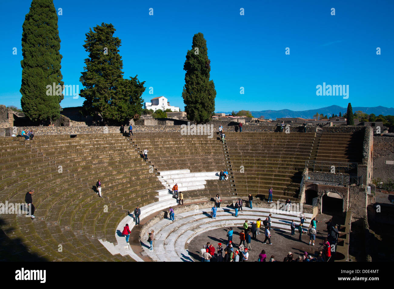 Teatro Grande le Grand théâtre du 2e siècle avant J.-C. La ville romaine de Pompéi ensevelie en lava près de Naples Banque D'Images