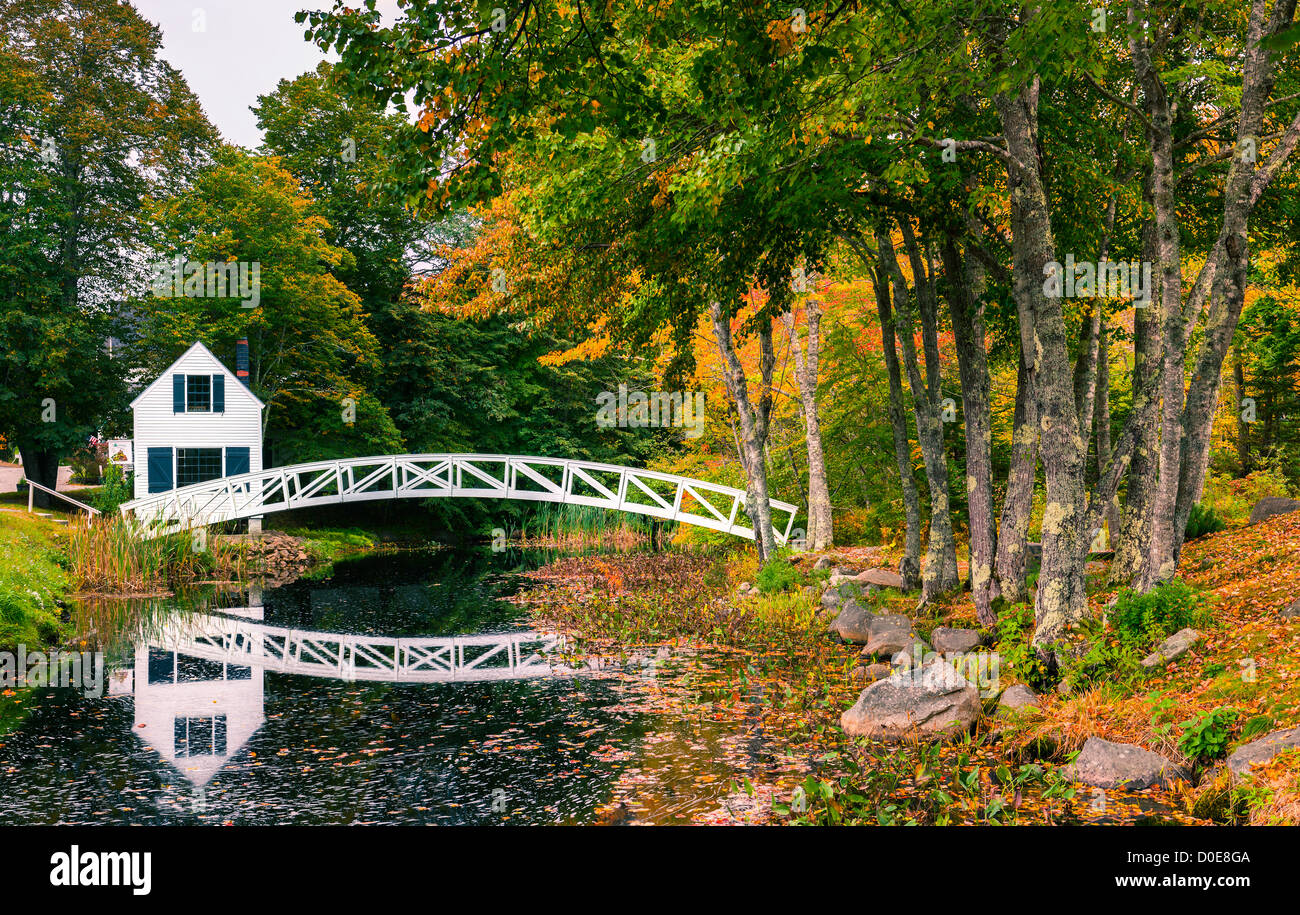 Somesville bridge en Acadie N.P, Maine, USA Banque D'Images