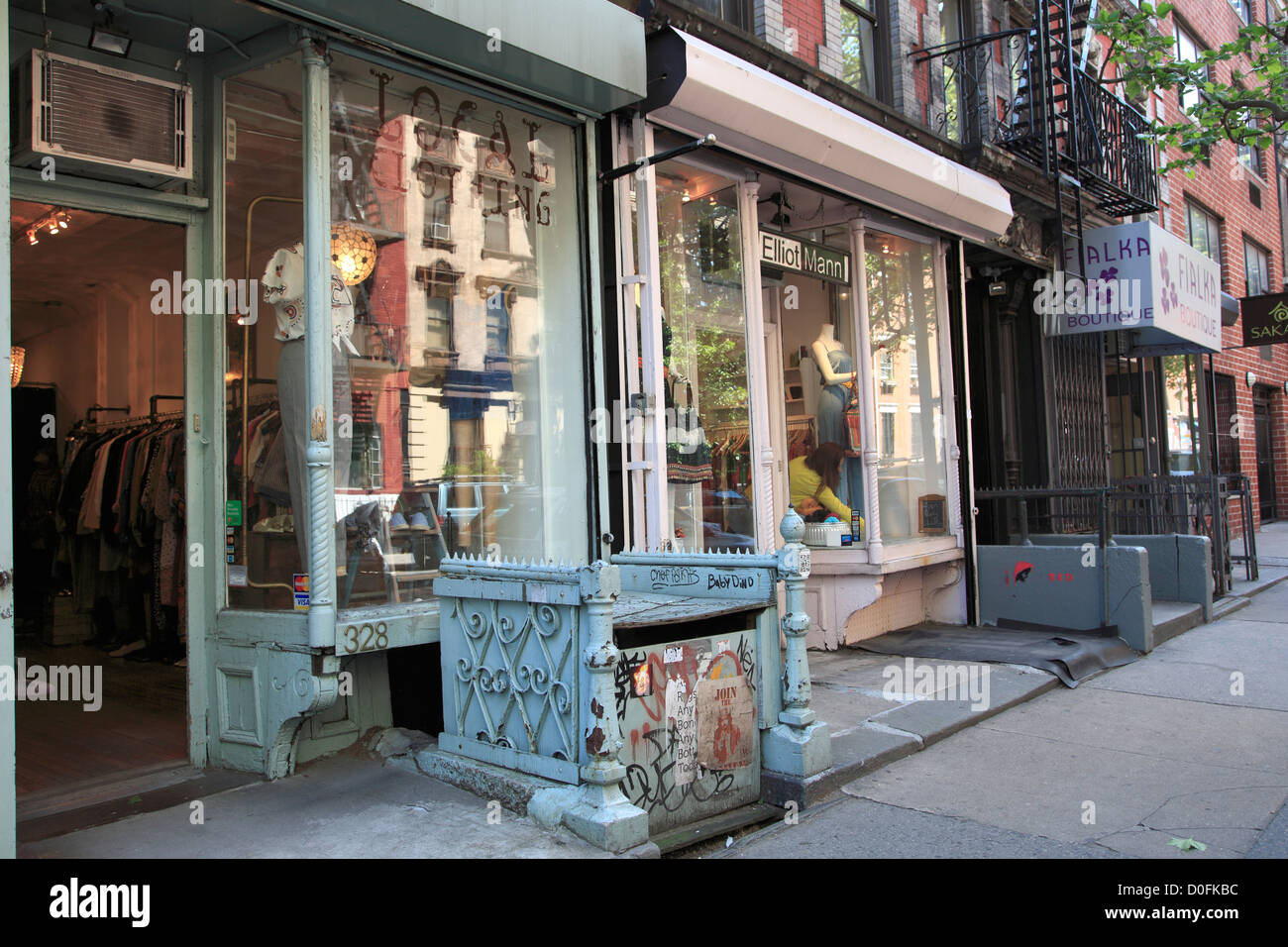 9e rue, magasins, East Village, Manhattan, New York City, USA Banque D'Images