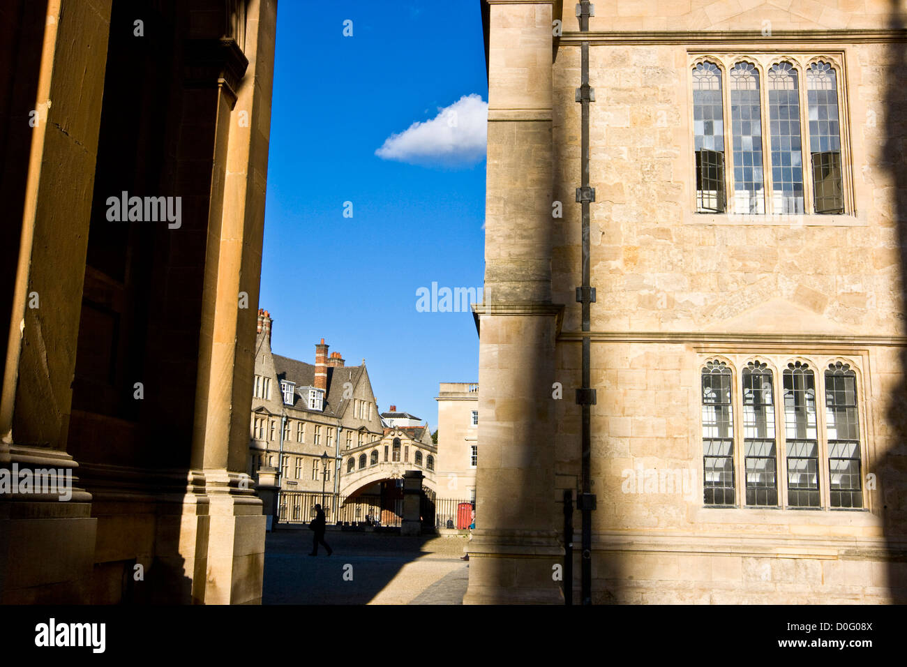 La lumière du soleil sur le Pont des Soupirs Oxford Oxfordshire England Europe Banque D'Images