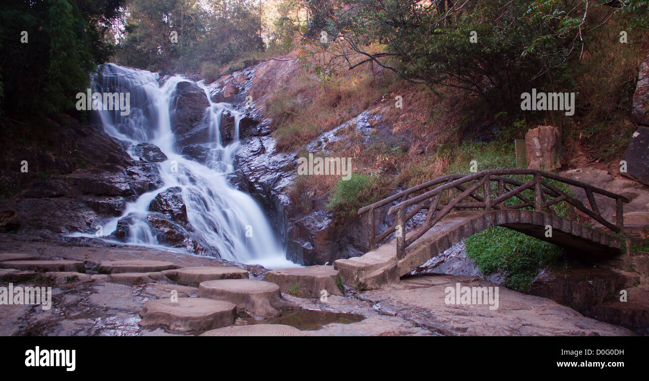 Cascade de Datanla, à la périphérie de Dalat, Vietnam Banque D'Images