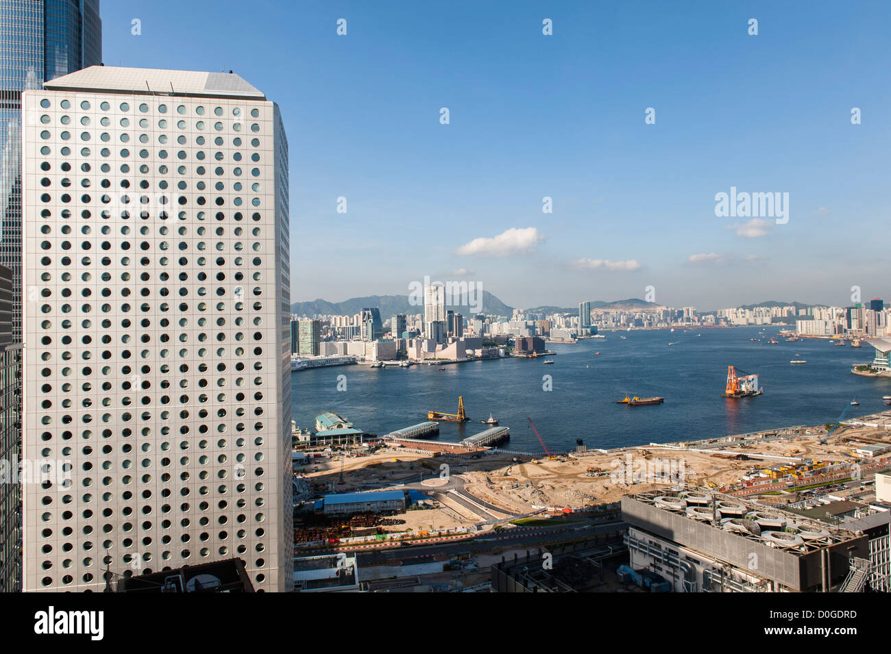 Hong Kong, 9 mai, 2012 Vue sur le port de Hong Kong et de Kowloon à partir de la zone centrale. Kees Metselaar Photo Banque D'Images