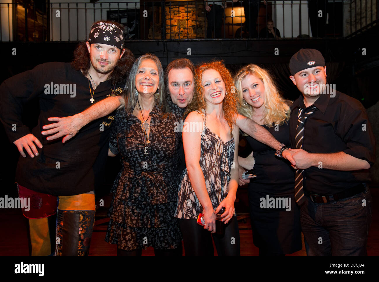 Le chien de Pavlov photo de groupe avant d'effectuer en direct à Santiago Alquimista Lisbonne Portugal Rui M Banque D'Images