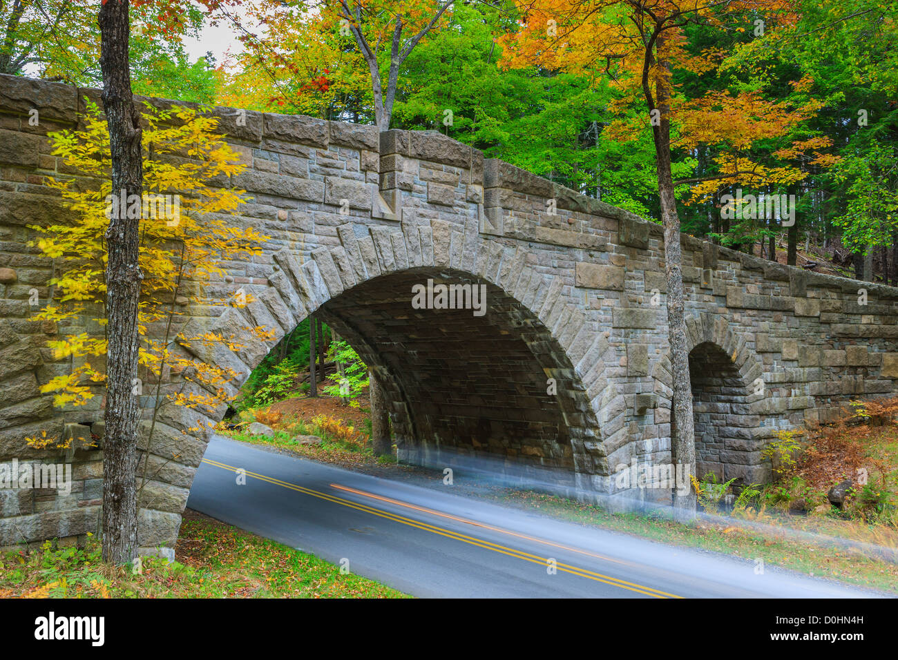 La triple-arquée Pont du ruisseau Stanley en Acadie N.P, Maine, USA Banque D'Images