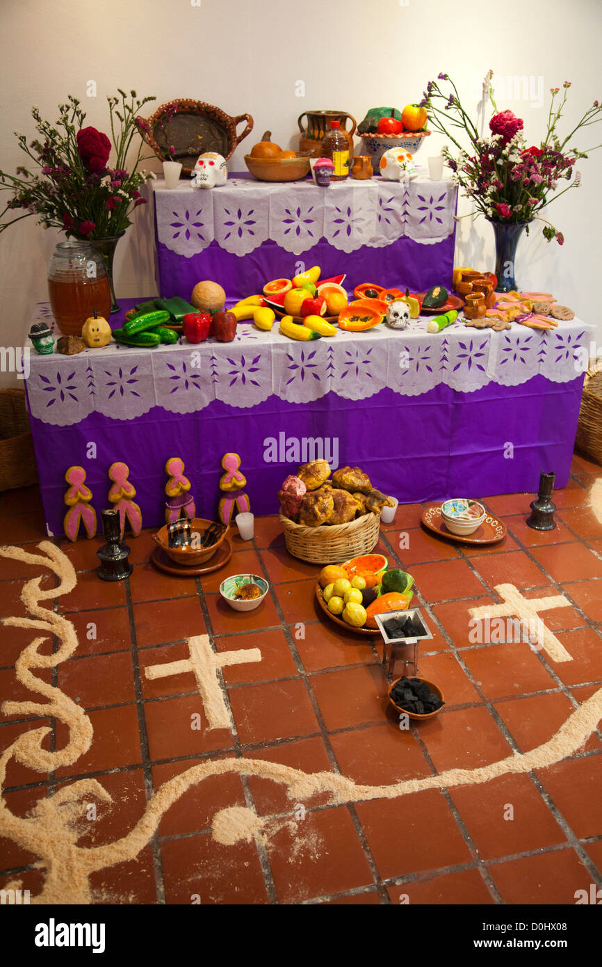 Ofrenda au Museo Nacional de Culturas populaire durant les célébrations de Dia de los Muertos - Coyoacán - Mexico DF Banque D'Images
