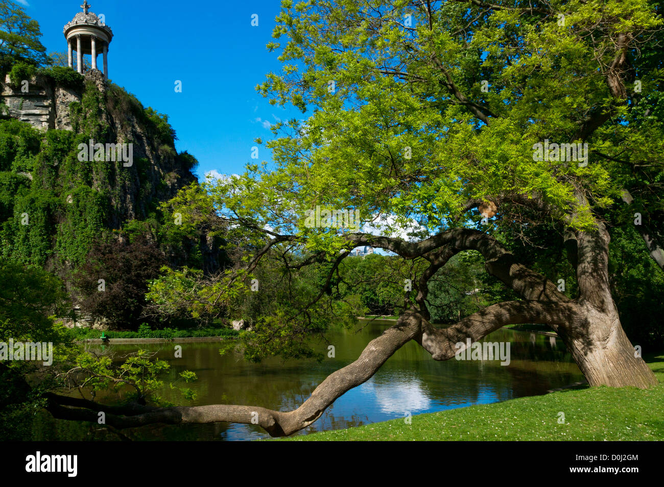 Le Parc des Buttes Chaumont, Paris, France Banque D'Images