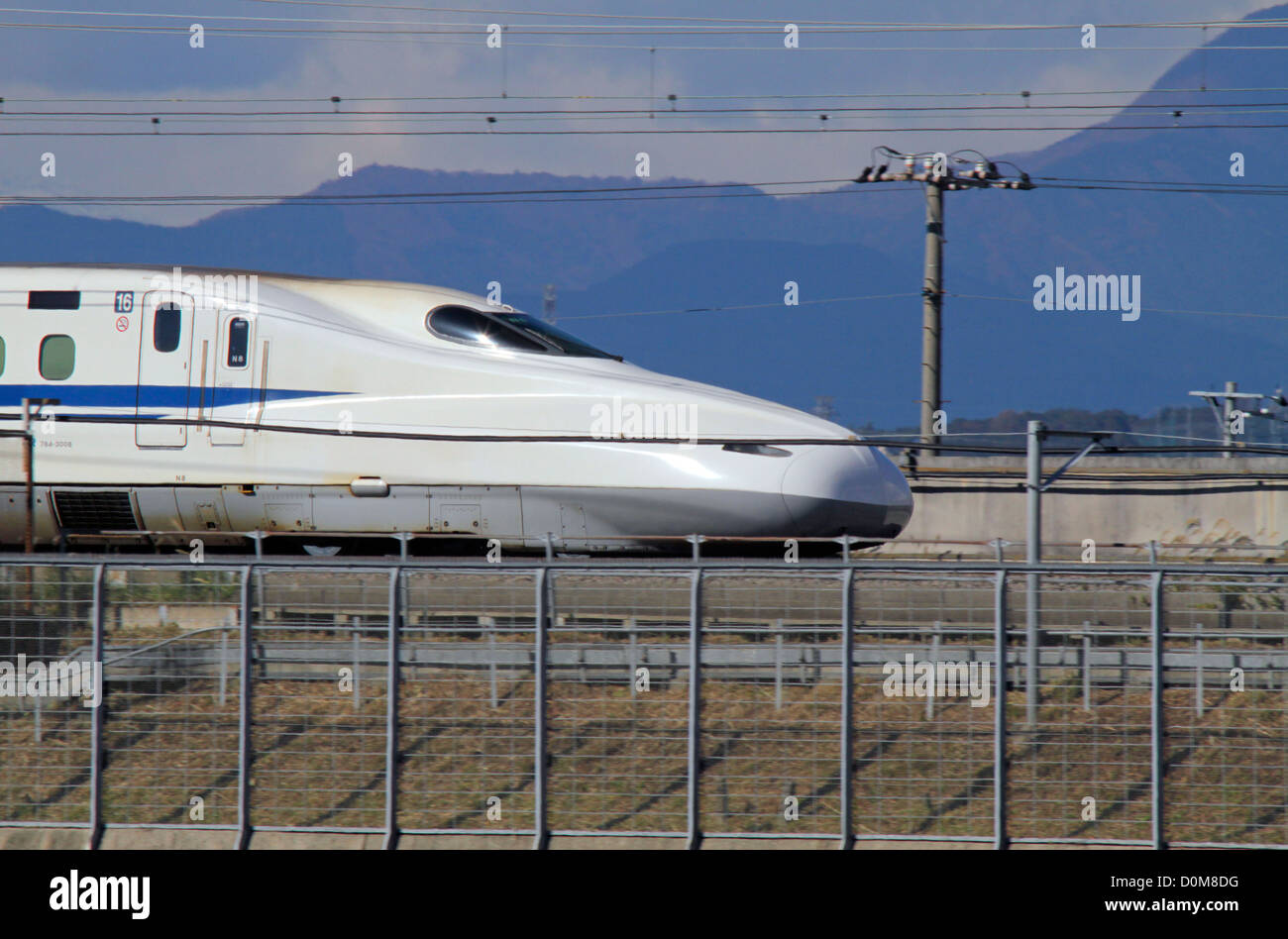 Le Tokaido Shinkansen Série N700 Le Japon Banque D'Images