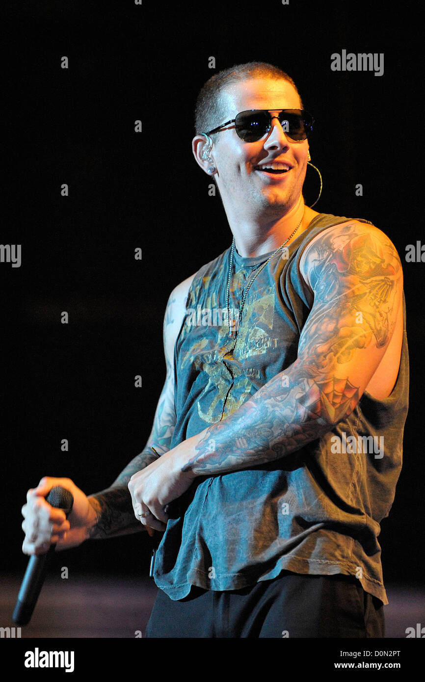 M.Shadows aka Matthew Sanders de "Avenged Sevenfold" sur scène lors de la "Rockstar Energy Drink UPROAR Festival' Banque D'Images