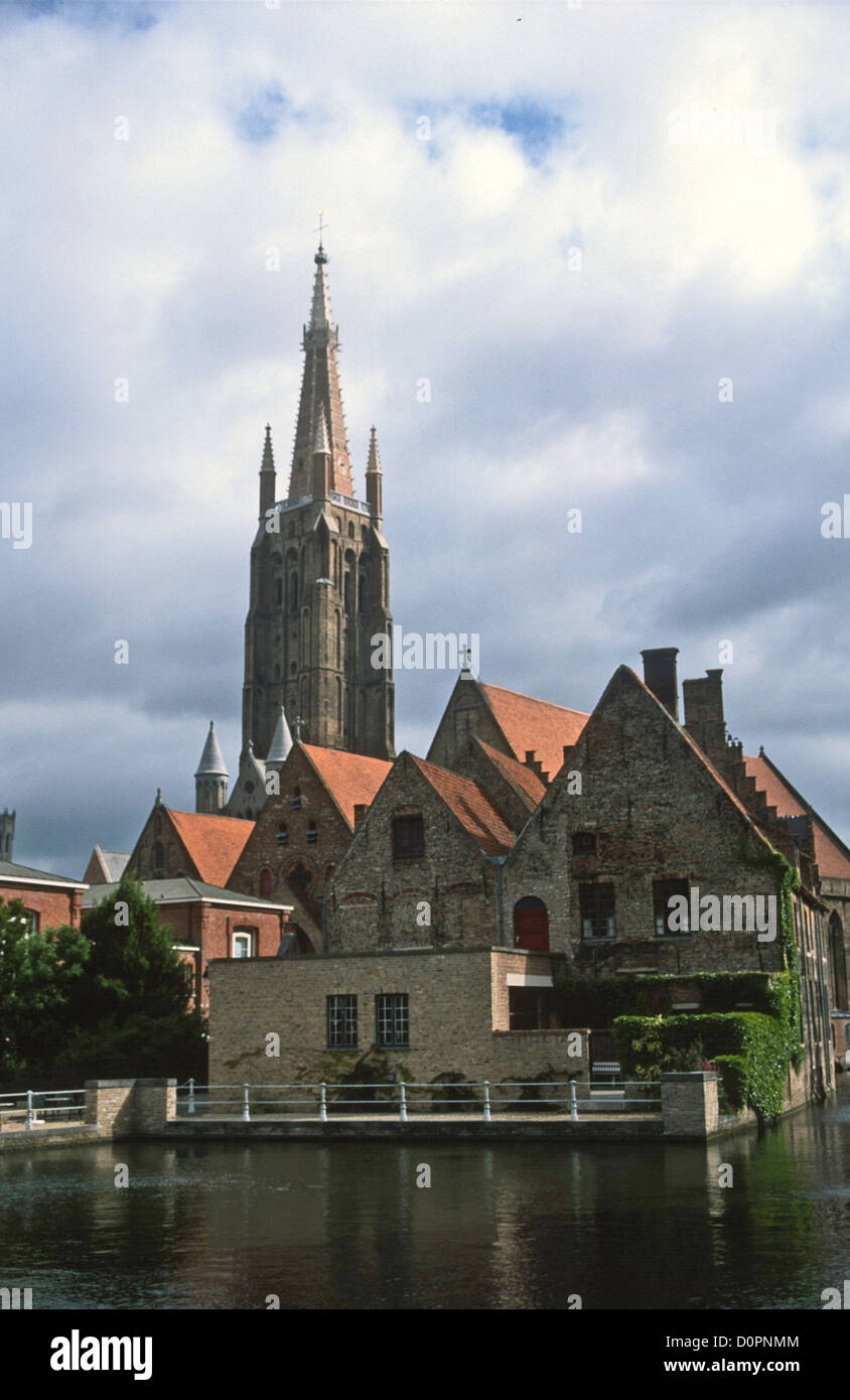L'église Notre Dame - Bruges Belgique Banque D'Images