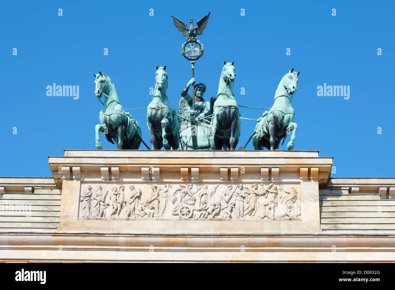 Porte de Brandebourg, ciel bleu, Berlin Banque D'Images