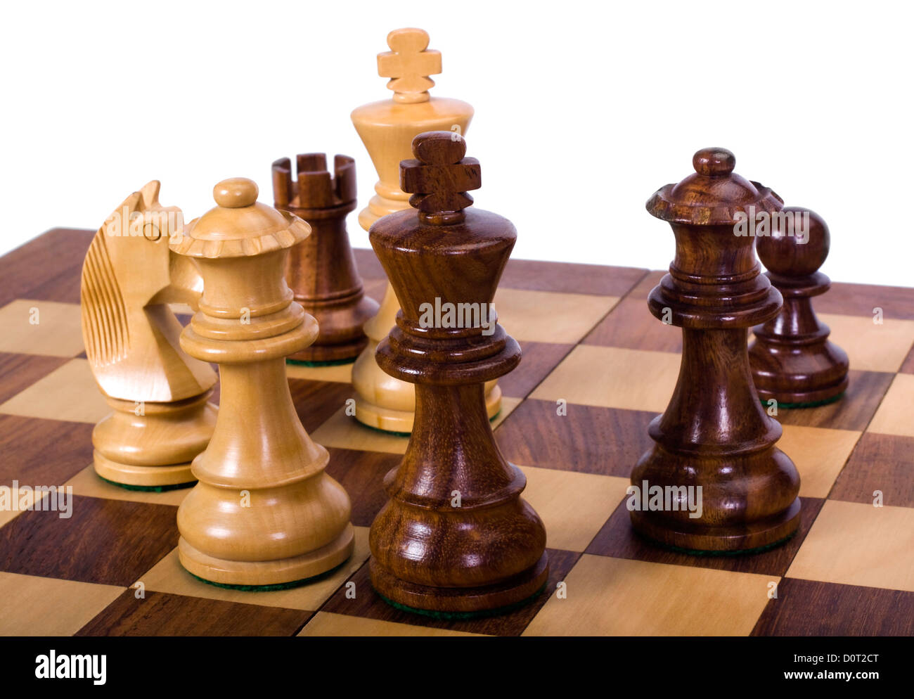 Pièces d'échecs sur un échiquier Banque D'Images