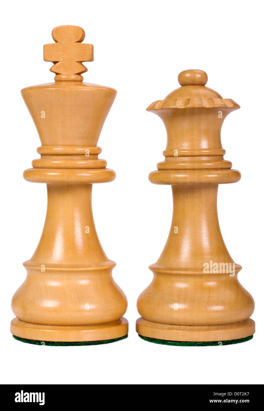 Close-up d'un roi et une reine pièces des échecs Banque D'Images