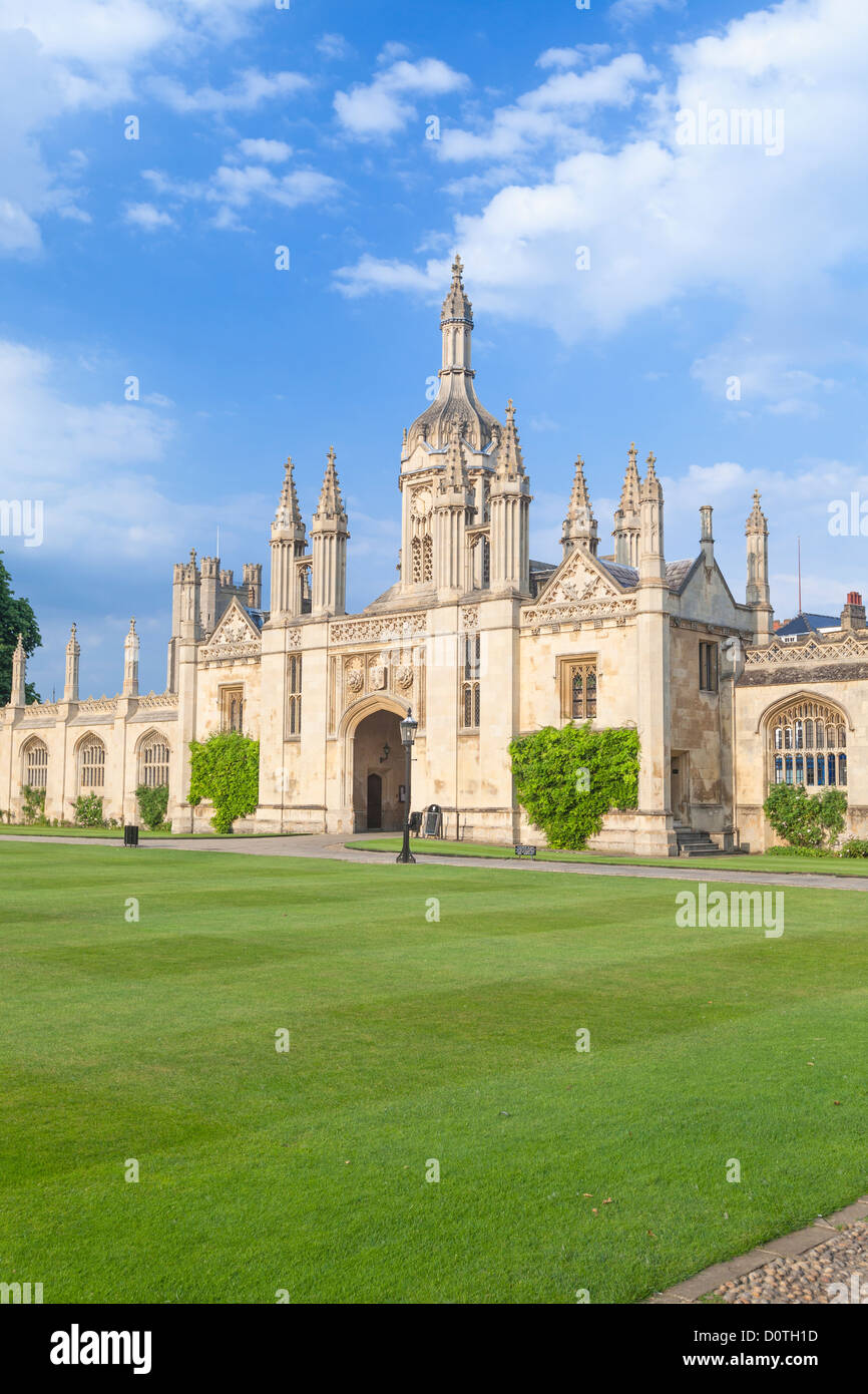 King's College d'entrée du point de vue de l'avant cour Cambridge, Angleterre Banque D'Images