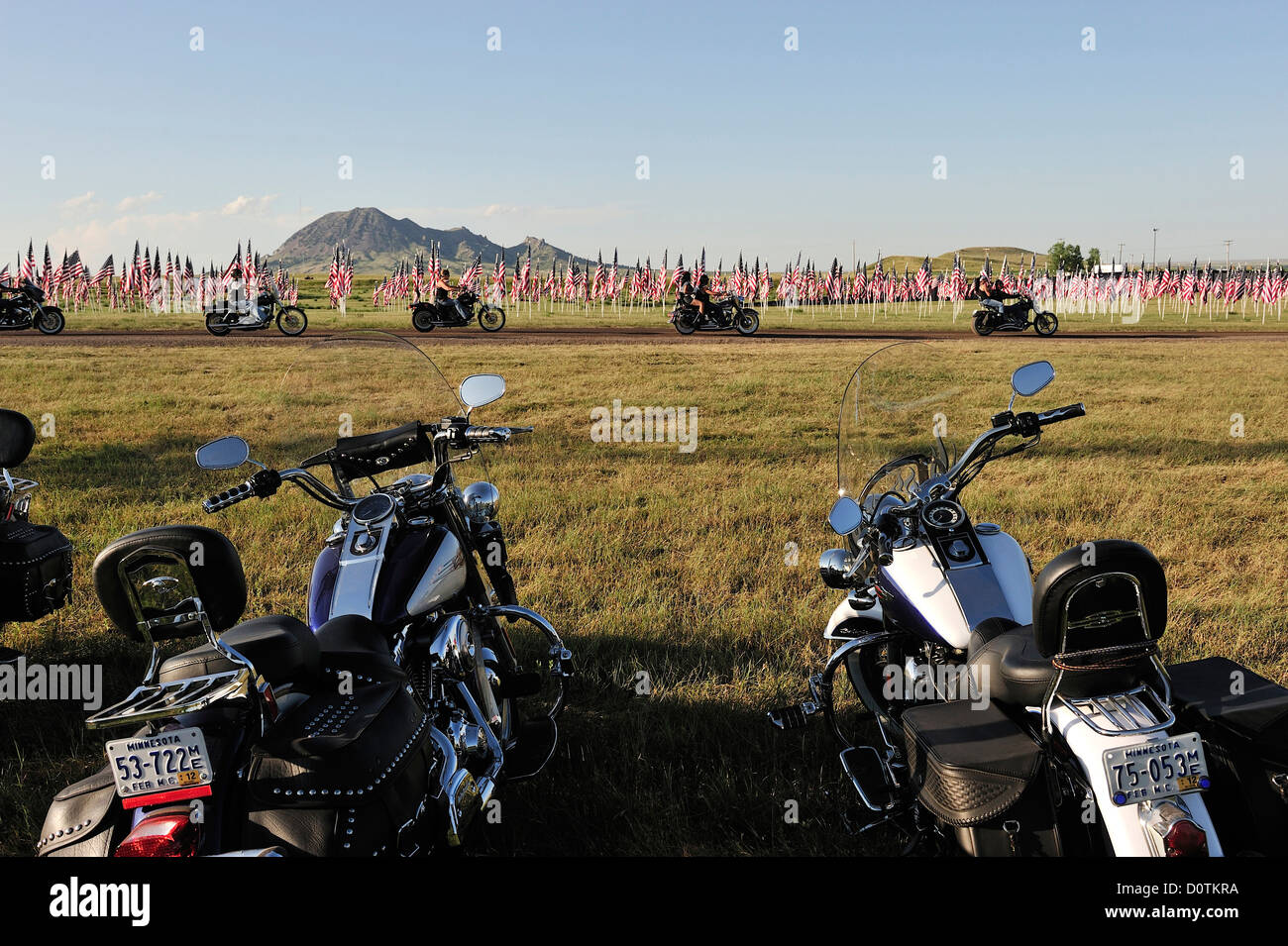 Des drapeaux américains, drapeaux, Harley, Harley Davidson, moto, balade, liberté, herbage, Sturgis, Dakota du Sud, USA, United States, Ameri Banque D'Images