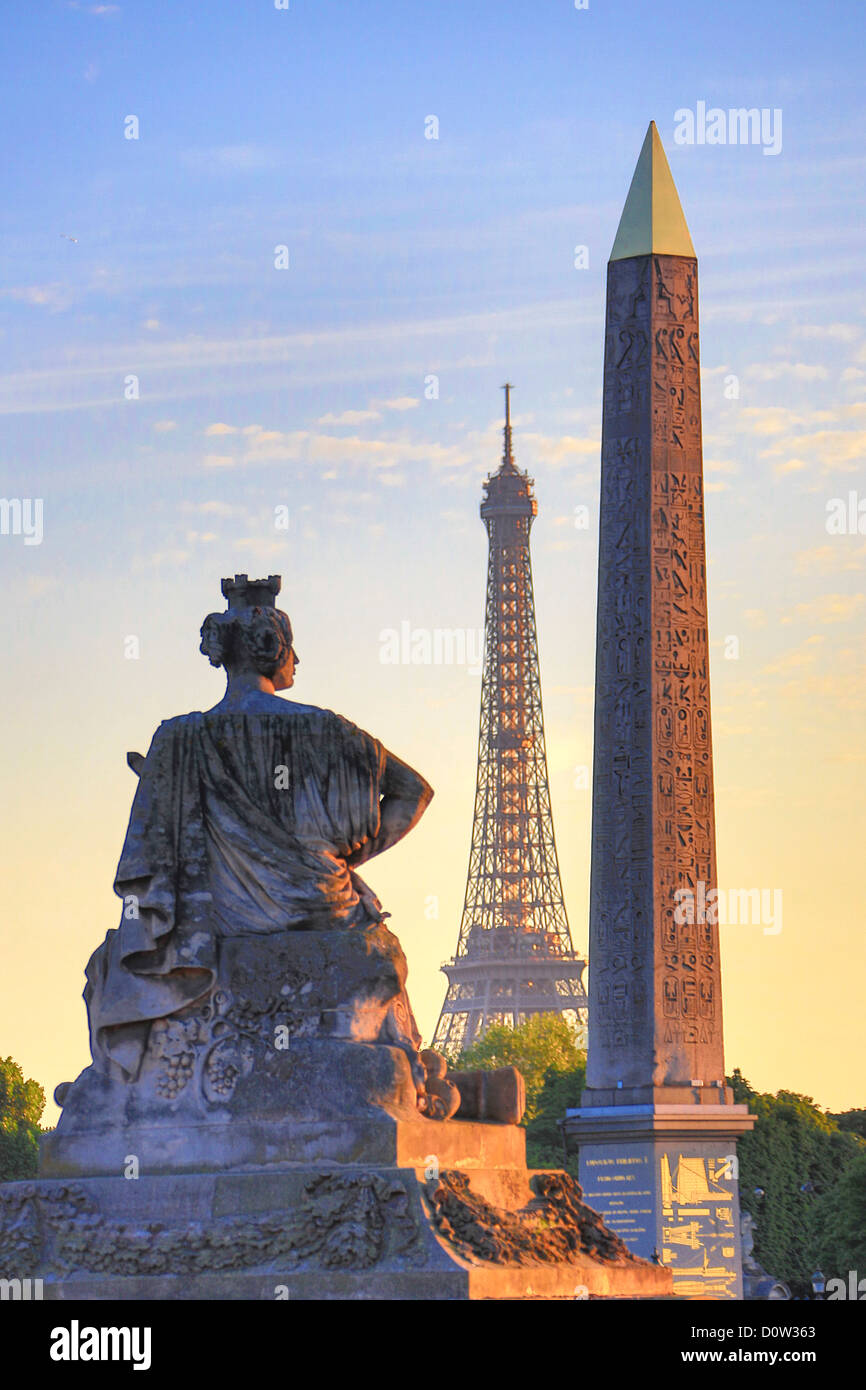 France, Europe, voyage, Paris, Ville, Concorde, place, architecture, art, artistique, Centre, centre, centre-ville, Tour Eiffel, Luxor, mo Banque D'Images