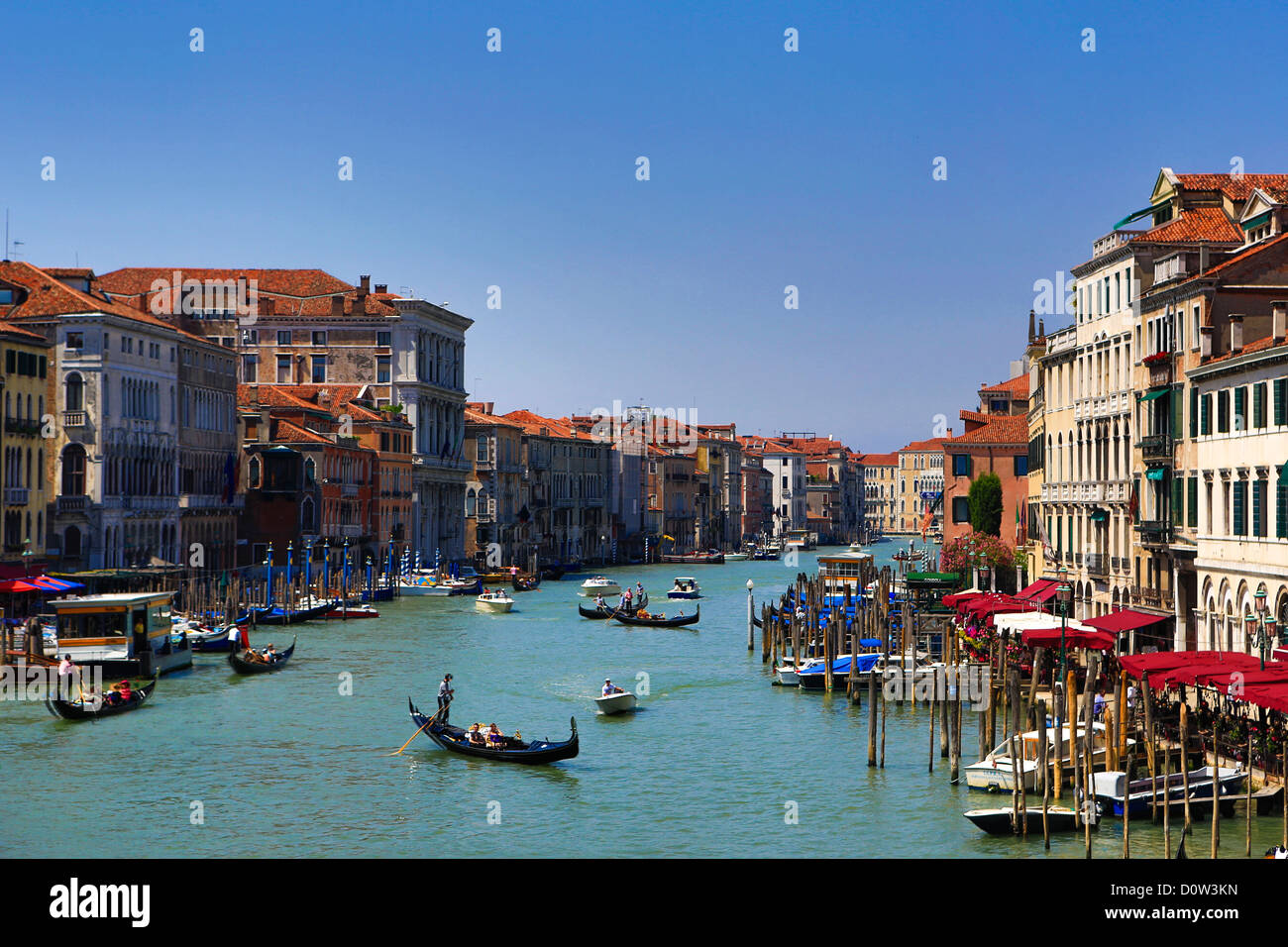 L'Italie, l'Europe, voyage, Venise, le Grand Canal, bateaux, gondola, le tourisme, l'Unesco, Banque D'Images