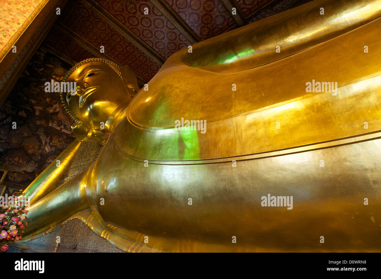 Le bouddha couché de Wat PhoTemple Bangkok Thaïlande Banque D'Images