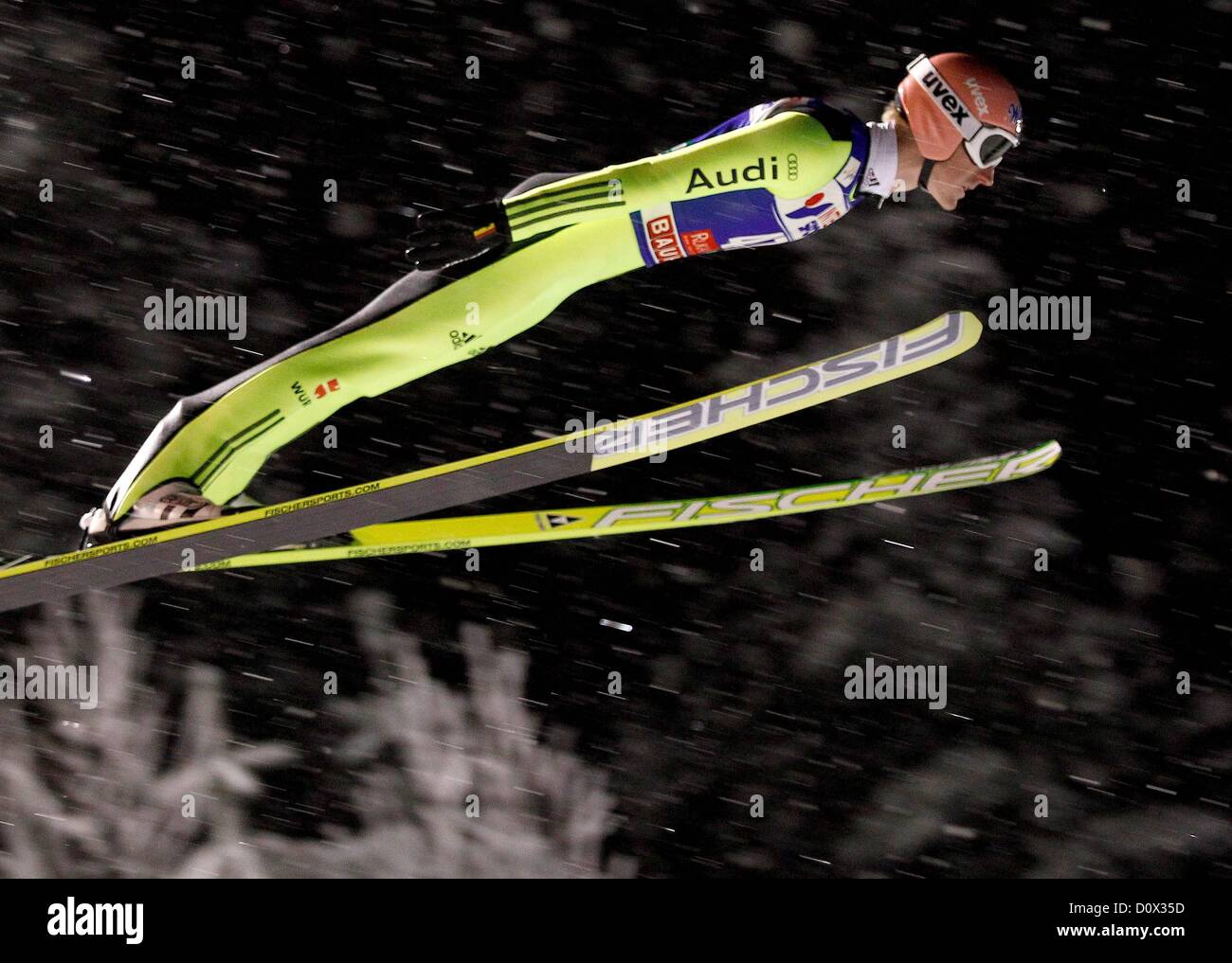 Le 01.12.2012. Kuusamo, Finlande. Nordic Ski WC FIS Coupe du Monde FIS de saut à ski Nordic photo montre Severin ami ger Banque D'Images