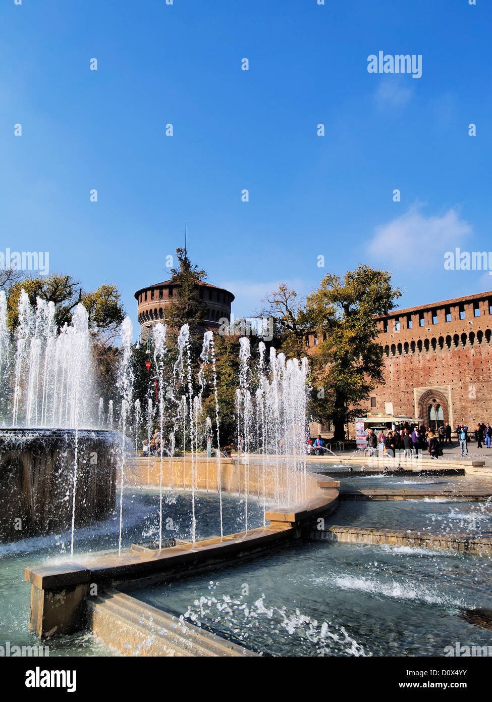 Le Castello Sforzesco, Milan, Lombardie, Italie Banque D'Images