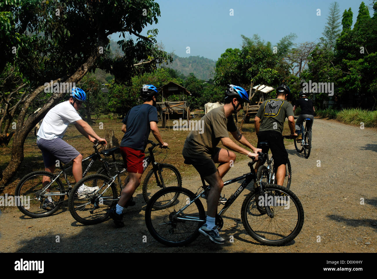 Les sports, les hommes, le village, l'aventure, vélo, Meateam. Muang, kurde, Chiang Mai, Thaïlande, Asie Rio Banque D'Images