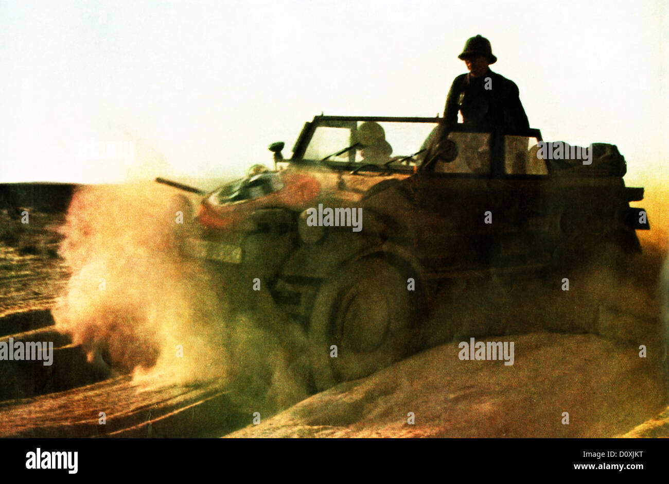 L'allemand, l'Afrique, corps, jeep, désert, de véhicules, de sable, de soldats, de la campagne d'Afrique, l'Afrikacorps, 1942, Rommel, la seconde guerre mondiale, Northe Banque D'Images