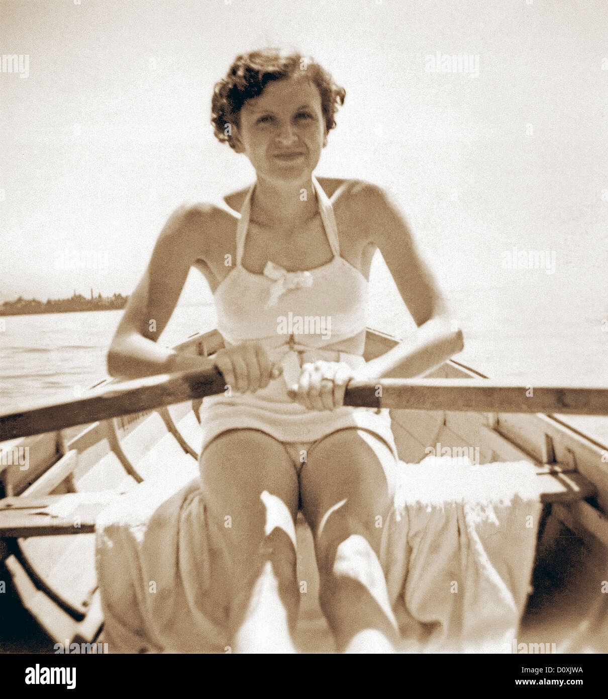 Eva Braun, Braun, chaloupe, lac, Wörthsee, Adolf Hitler, Allemagne, 1937, maîtresse, femme, maillot de bain Banque D'Images