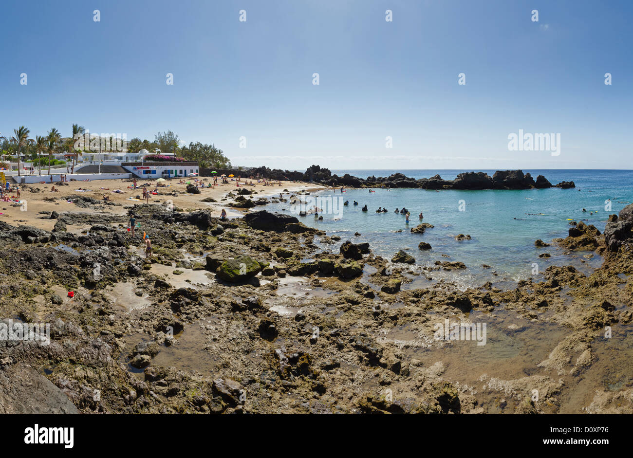 L'Espagne, Lanzarote, Puerto del Carmen, Playa Chica, paysage, eau, été, plage, mer, personnage, Canaries, Banque D'Images