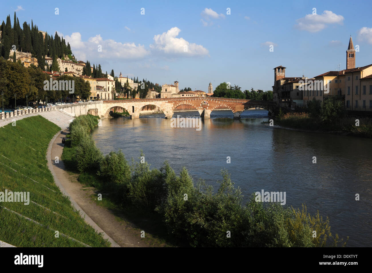 L'Italie, l'Europe, la Vénétie, Vérone, rivière, Adige, fort, l'Unesco, patrimoine culturel mondial Banque D'Images