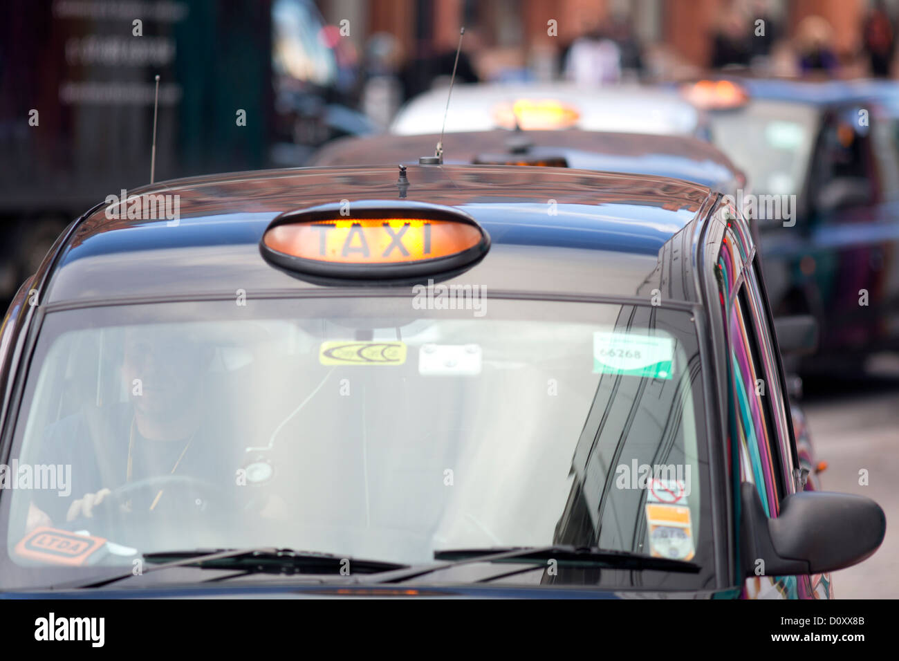 London taxi noir. Banque D'Images