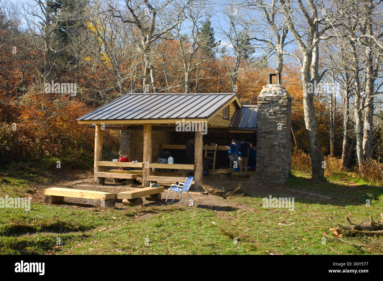 Ressorts double fossé le long de l'abri le sentier des Appalaches au sud de Clingmans Dome de Great Smoky Mountains National Park. Banque D'Images