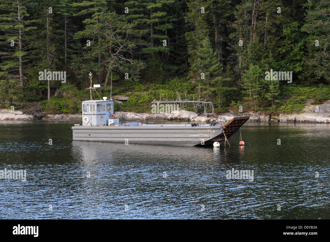 WW II Landing Craft maintenant un Island Ferry Banque D'Images