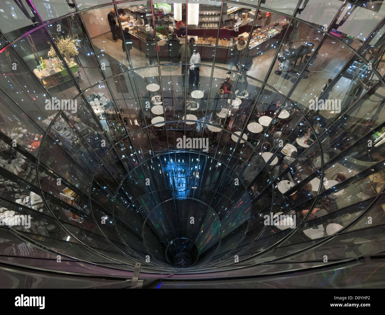 Galeries Lafayette Berlin Banque D'Images