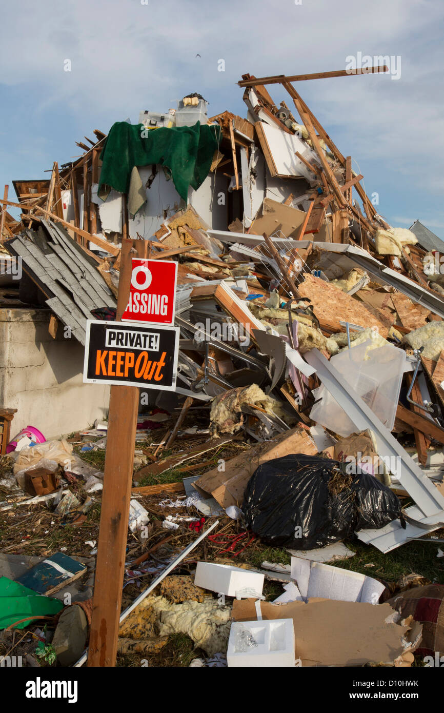 Plage de l'Union, New Jersey - Les débris de la destruction d'une communauté en bord de l'Ouragan Sandy. Banque D'Images