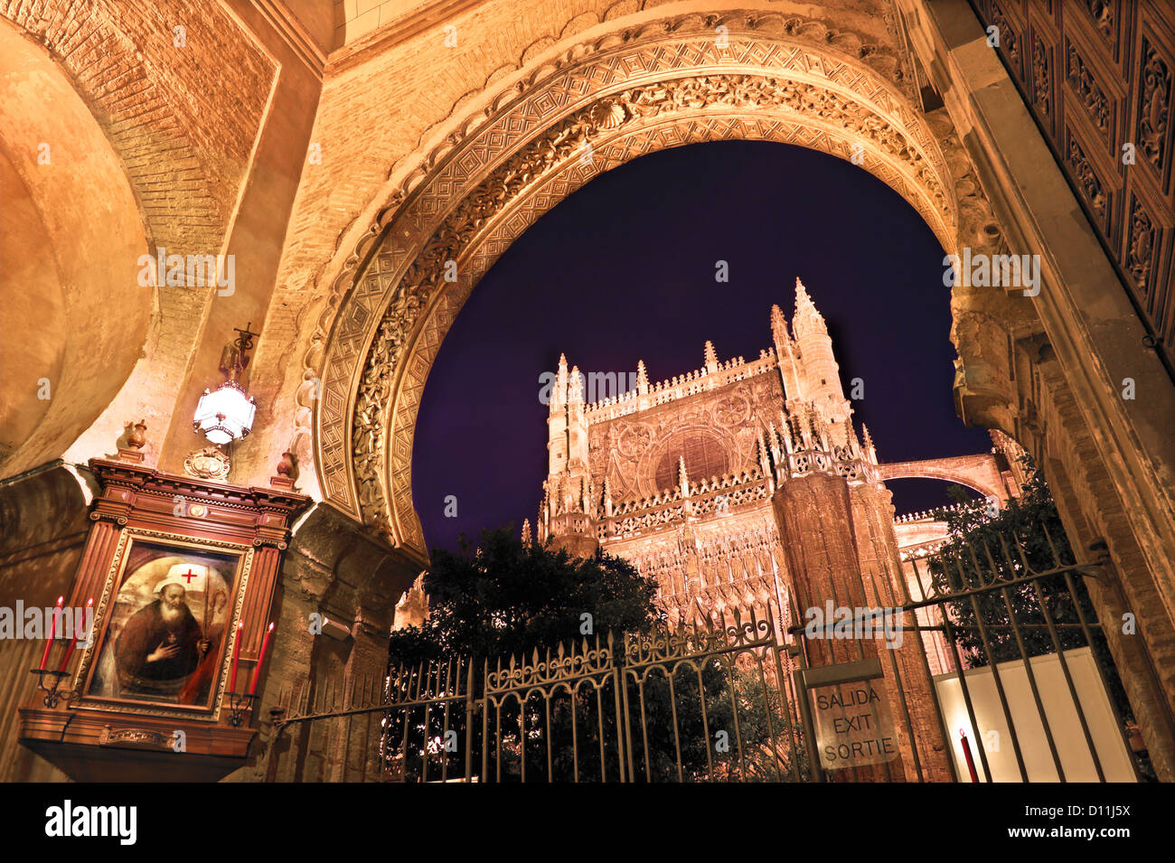 Porte de la Cathédrale de Séville,Pardon,DE,Andalousie, espagne. Banque D'Images