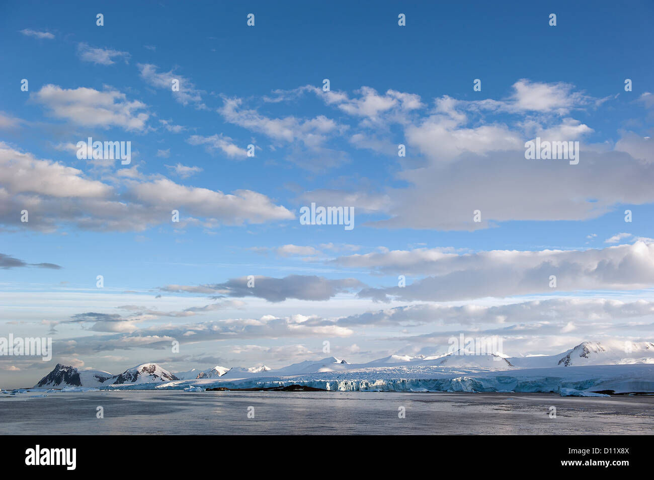 Les Glaciers le long de la côte de l'Antarctique ; Banque D'Images